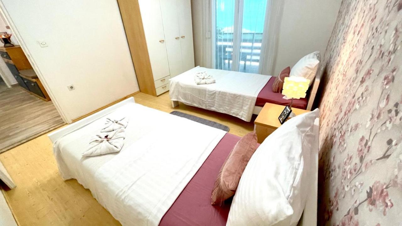 Apartment For 6 + Free Parking Place Задар Экстерьер фото